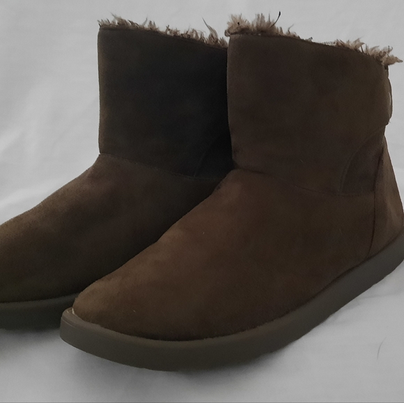 Roebuck & Co Womens Fur Lined Ankle Boots  Size 10 Olive Green New Condition - Picture 3 of 6